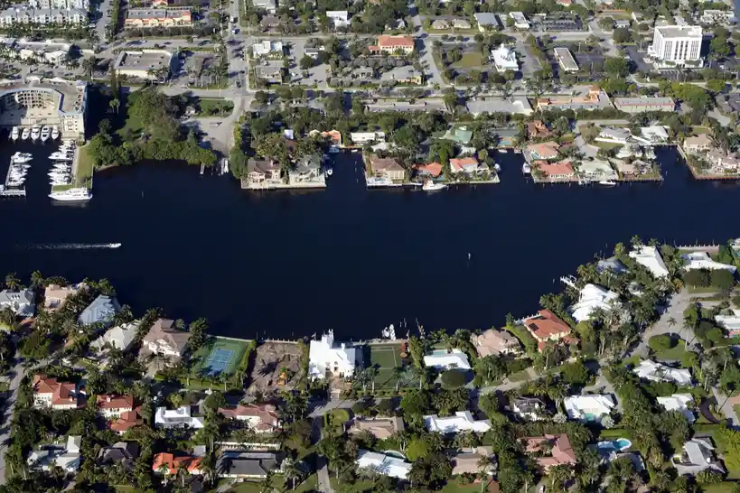 Aerial view of multimillion-dollar waterfront estates on the Intracoastal in the Seagate neighborhood — Delray Beach, Florida
